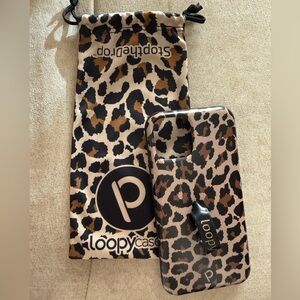 Loopy Case | Leopard | iPhone 11 Pro | Right Orientation